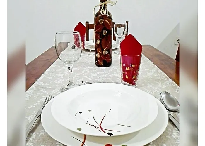 Apartman Studio Leonidas Vis Vis